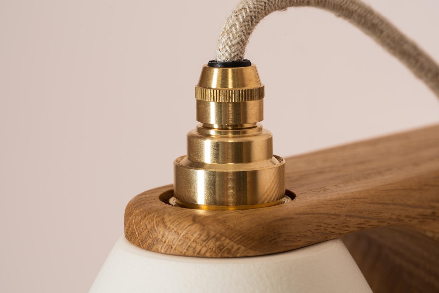 White Right-Angle Element Wall Light in Ceramic and Oak by StudioHaran
