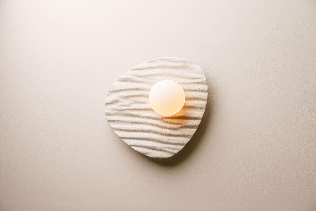 Speckled Cream Matt Towan Wall Light in Ceramic and Oak by StudioHaran