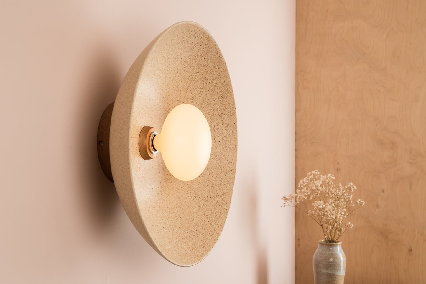 XL Dawn Wall Light Sconce in Ceramic and Oak [OUTLET]