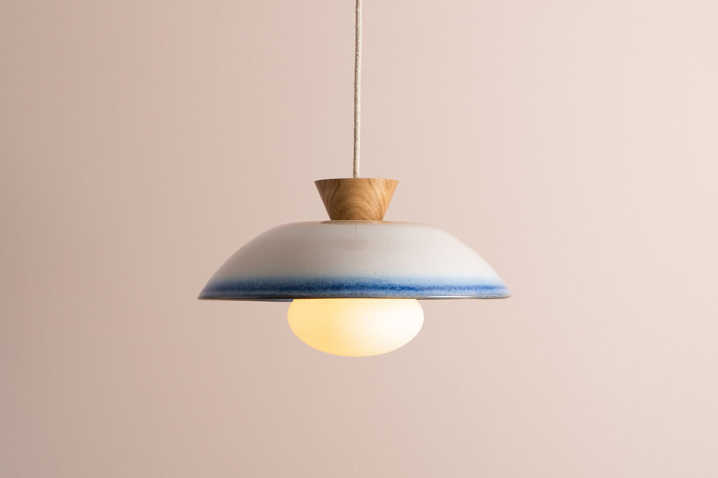 Dawn Pendant Light in Ceramic and Oak [OUTLET]