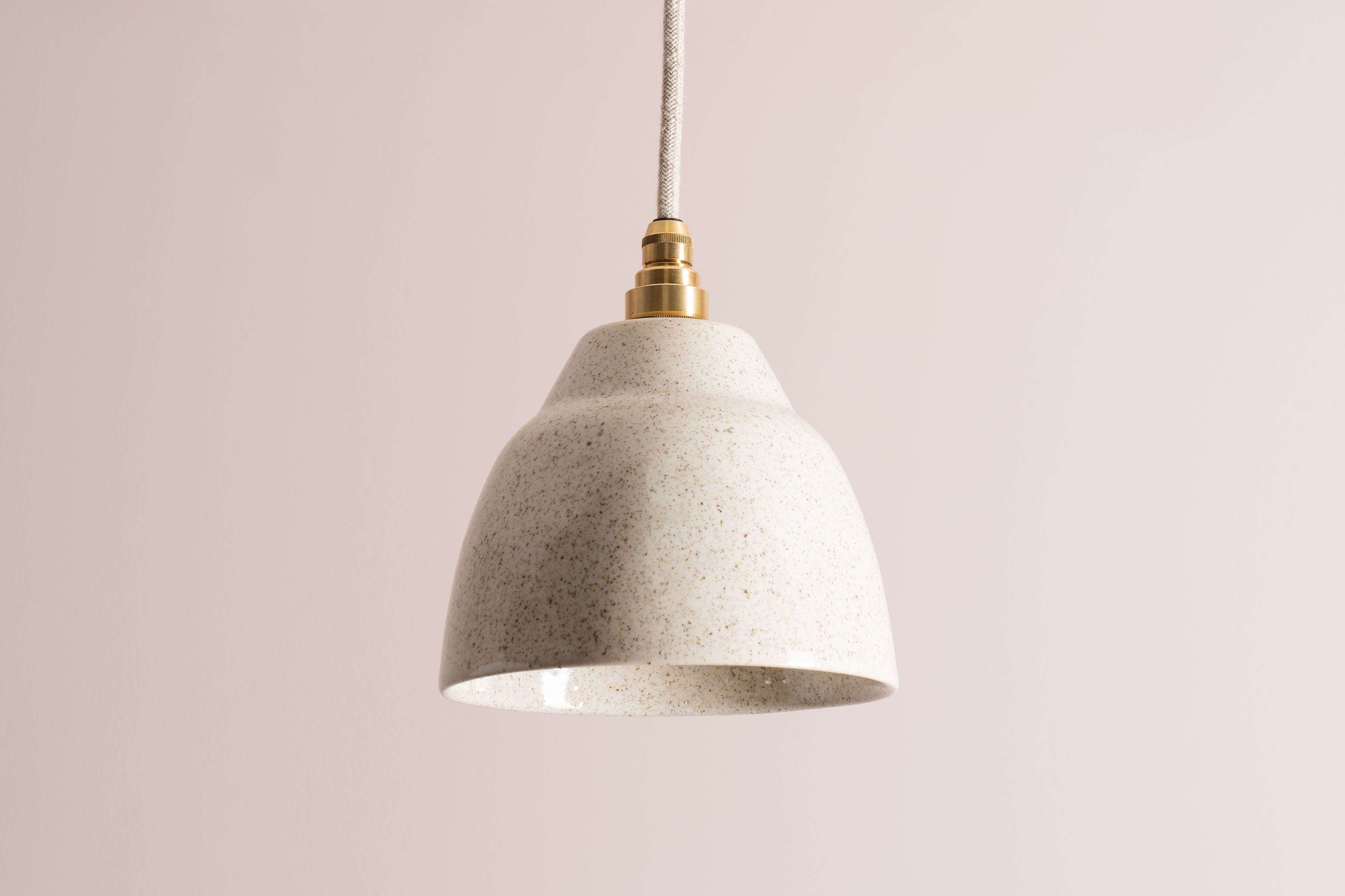 Small Element Pendant Light in Ceramic and Brass [OUTLET]
