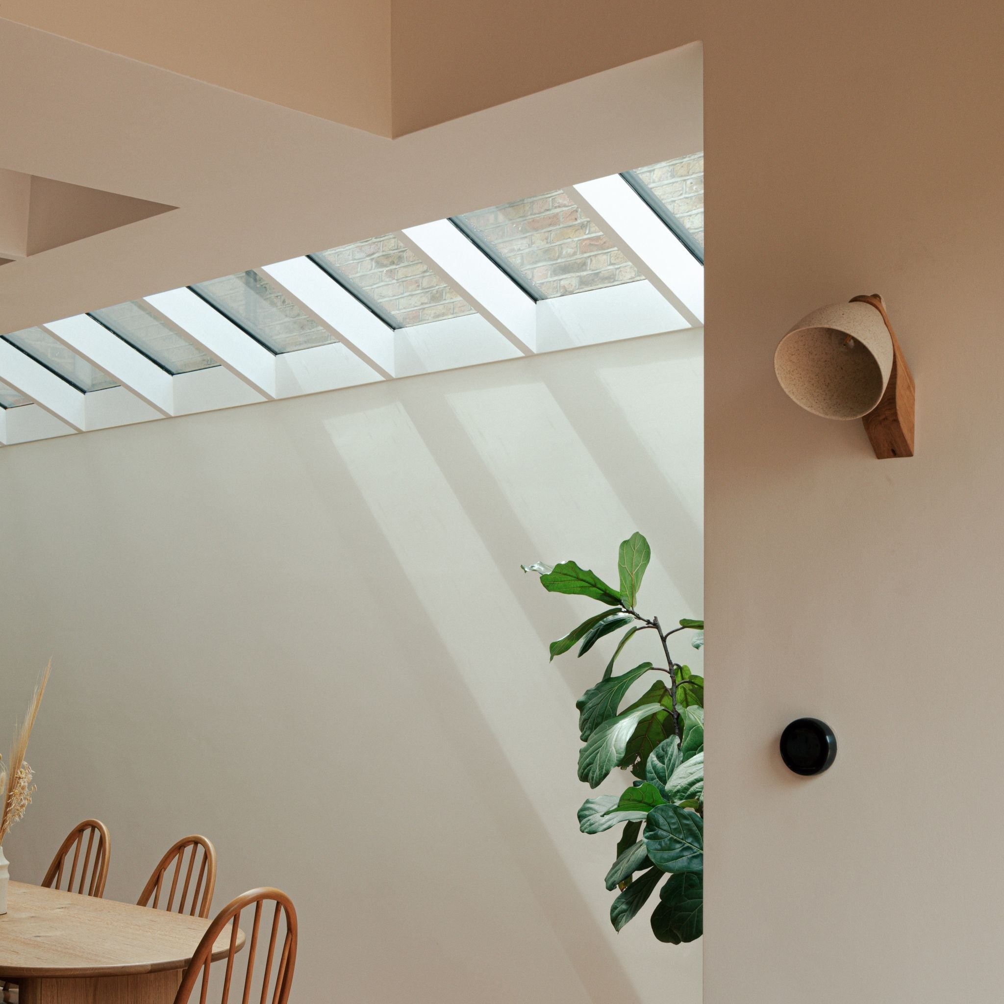Speckled Cream Matt Element Wall Light in Ceramic and Oak