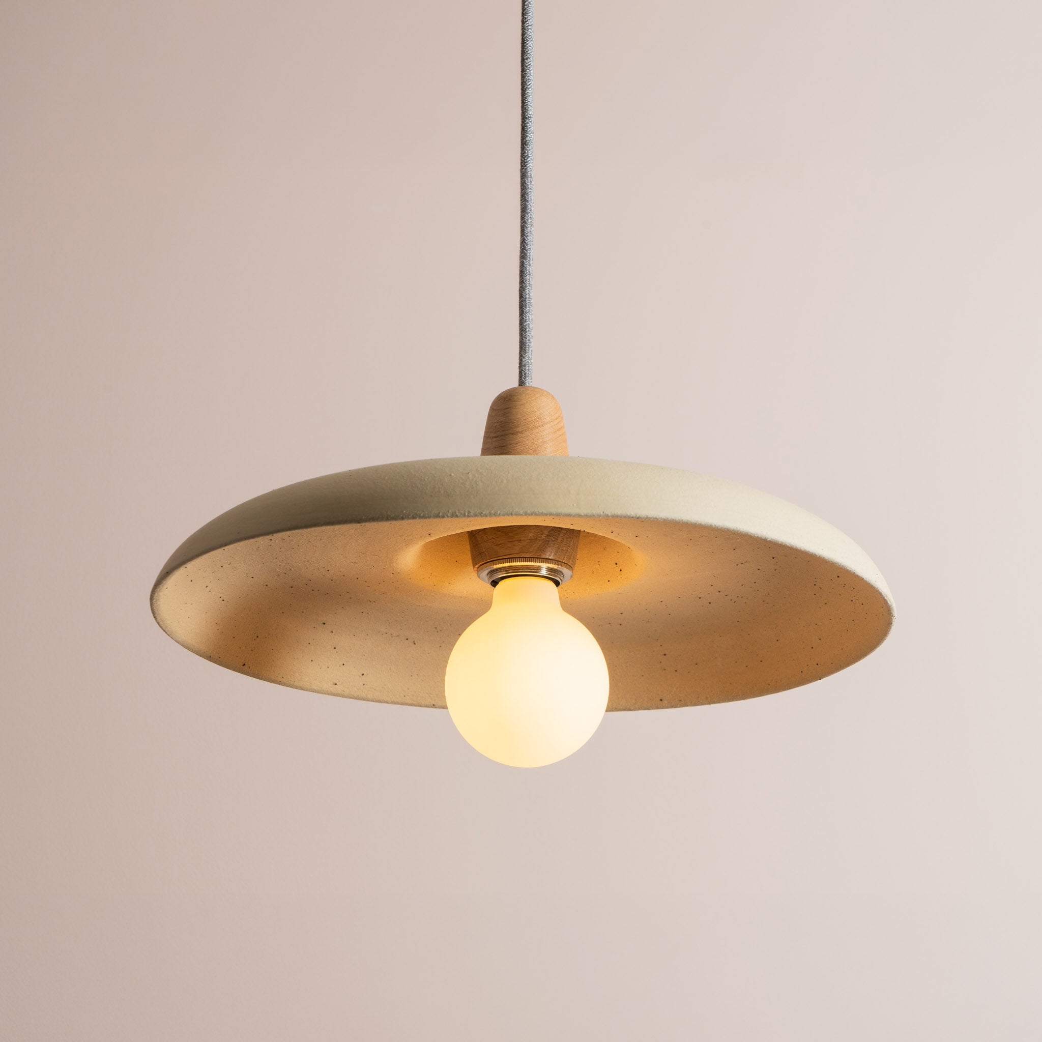 Bas Pendant Light in Ceramic and Oak
