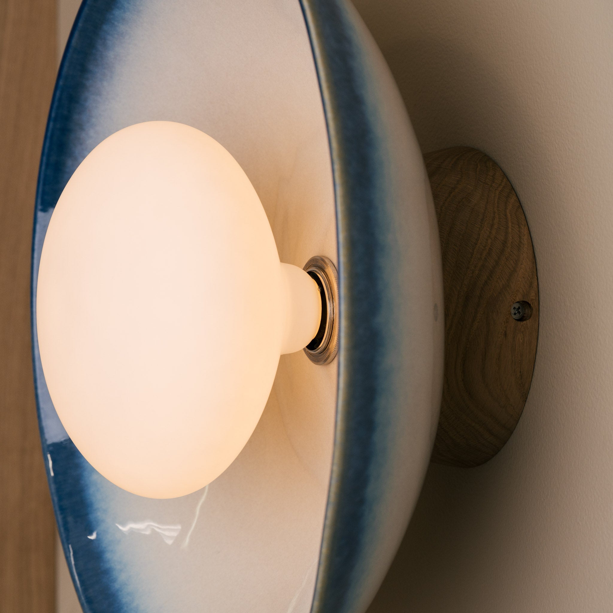 Blue & White Dawn Wall Light Sconce in Ceramic and Oak