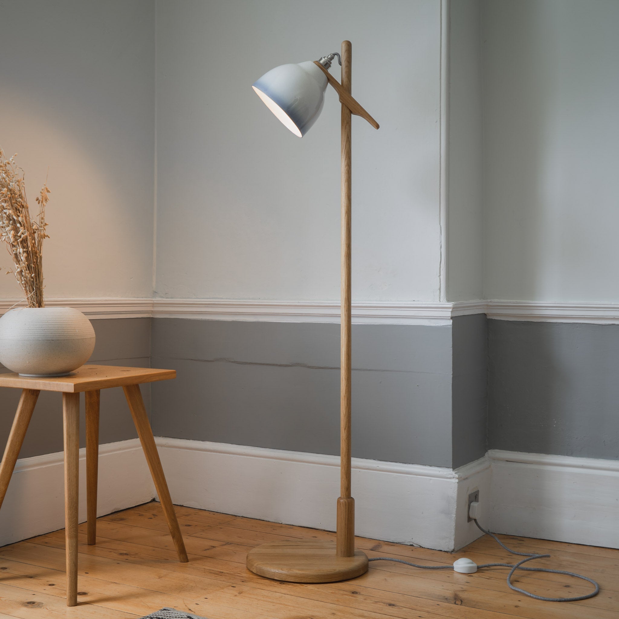 Blue and White Element Floor Lamp in Solid Oak Wood and Ceramic