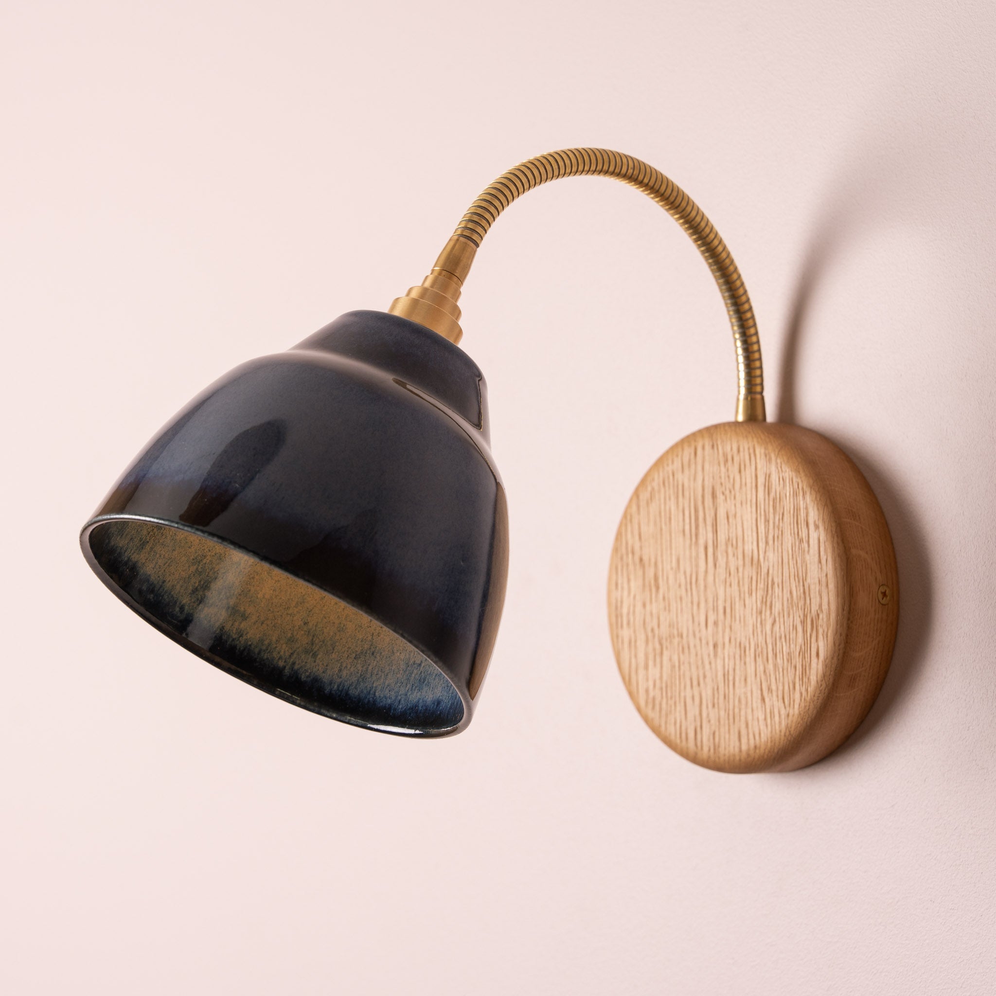 Blue Flex Wall Light in Brass/Nickel, Ceramic and Oak - Small Element