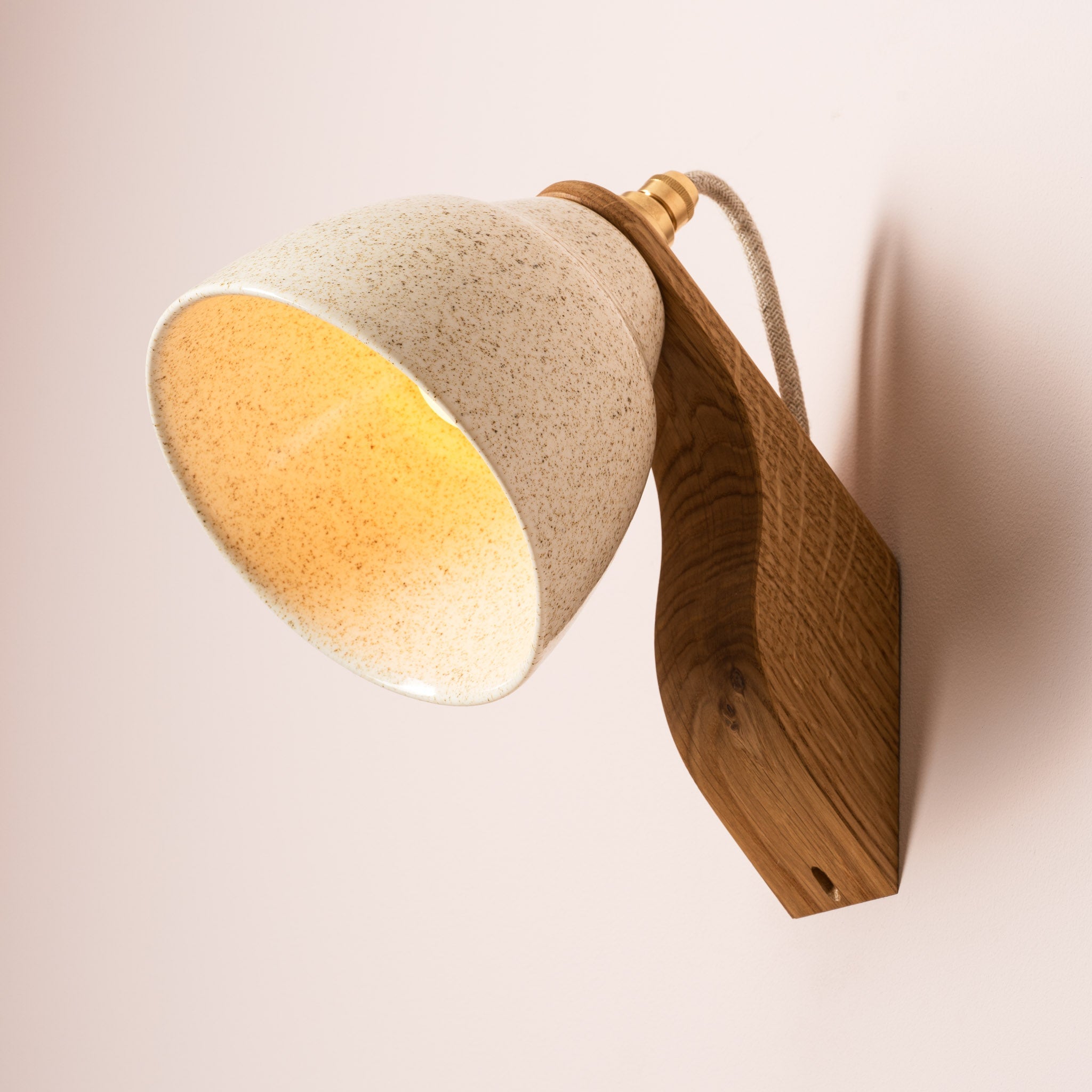 Speckled Cream Gloss Element Wall Light in Ceramic and Oak
