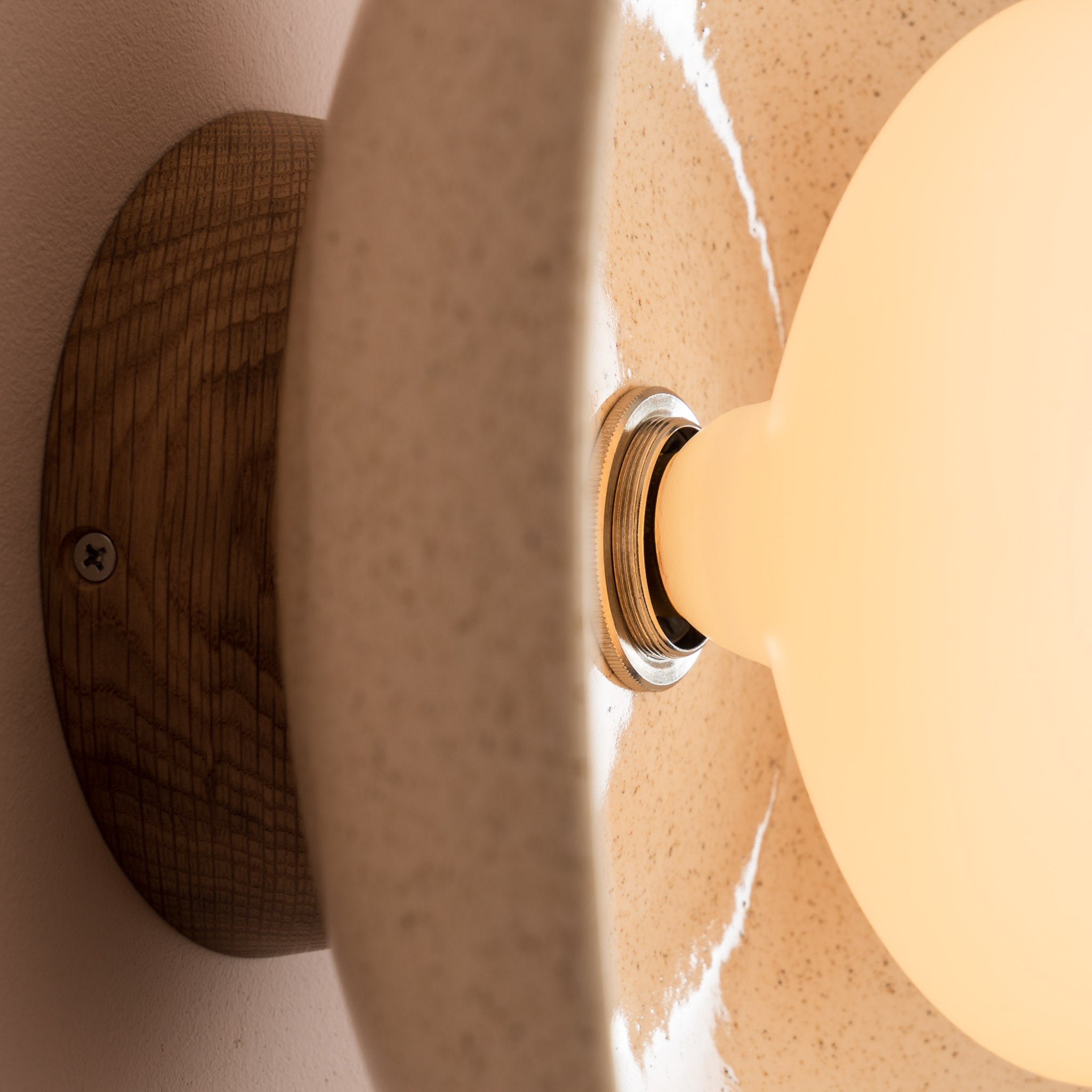 Speckled Cream Gloss Dawn Wall Light Sconce in Ceramic and Oak