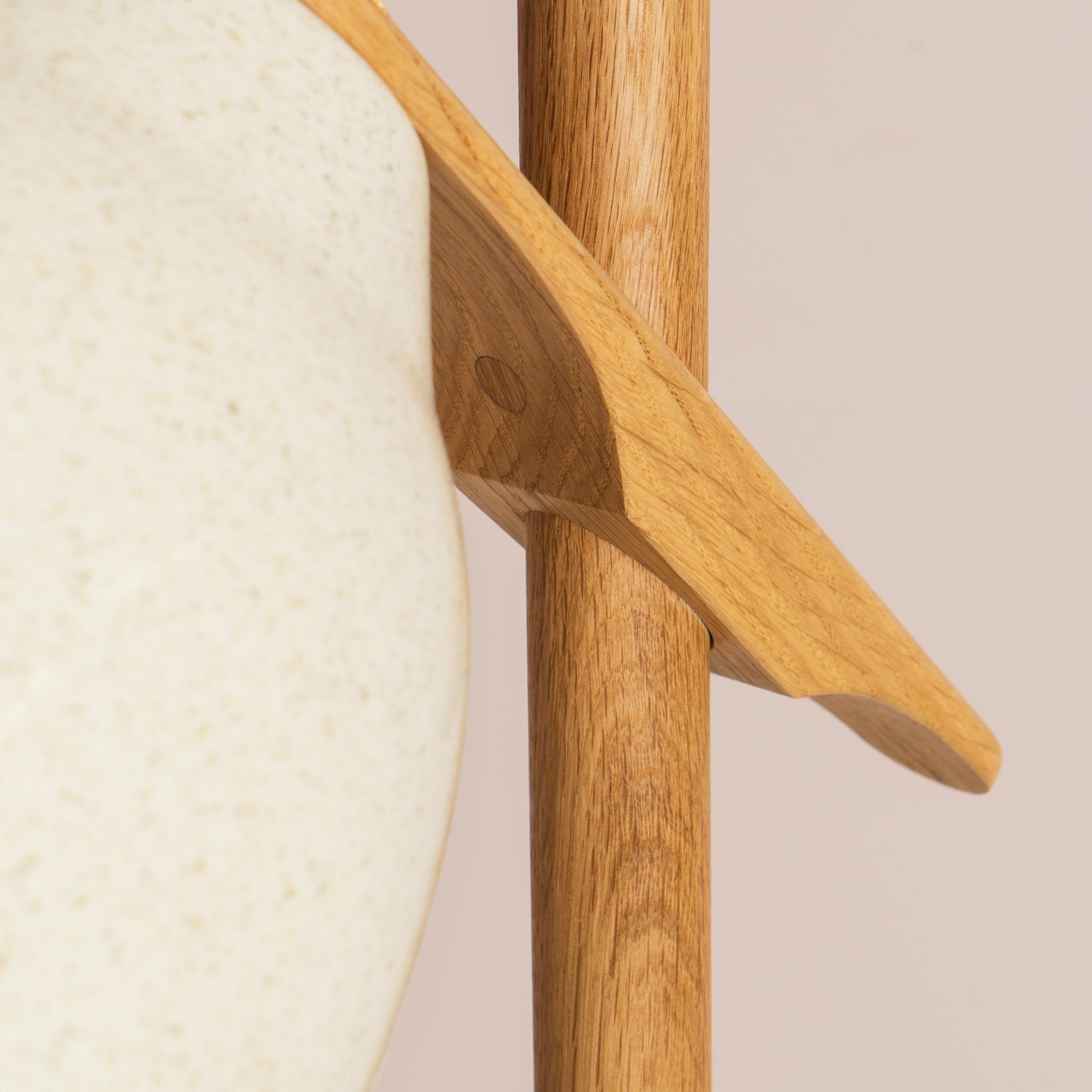 Speckled Cream Gloss Element Floor Lamp in Solid Oak Wood and Ceramic