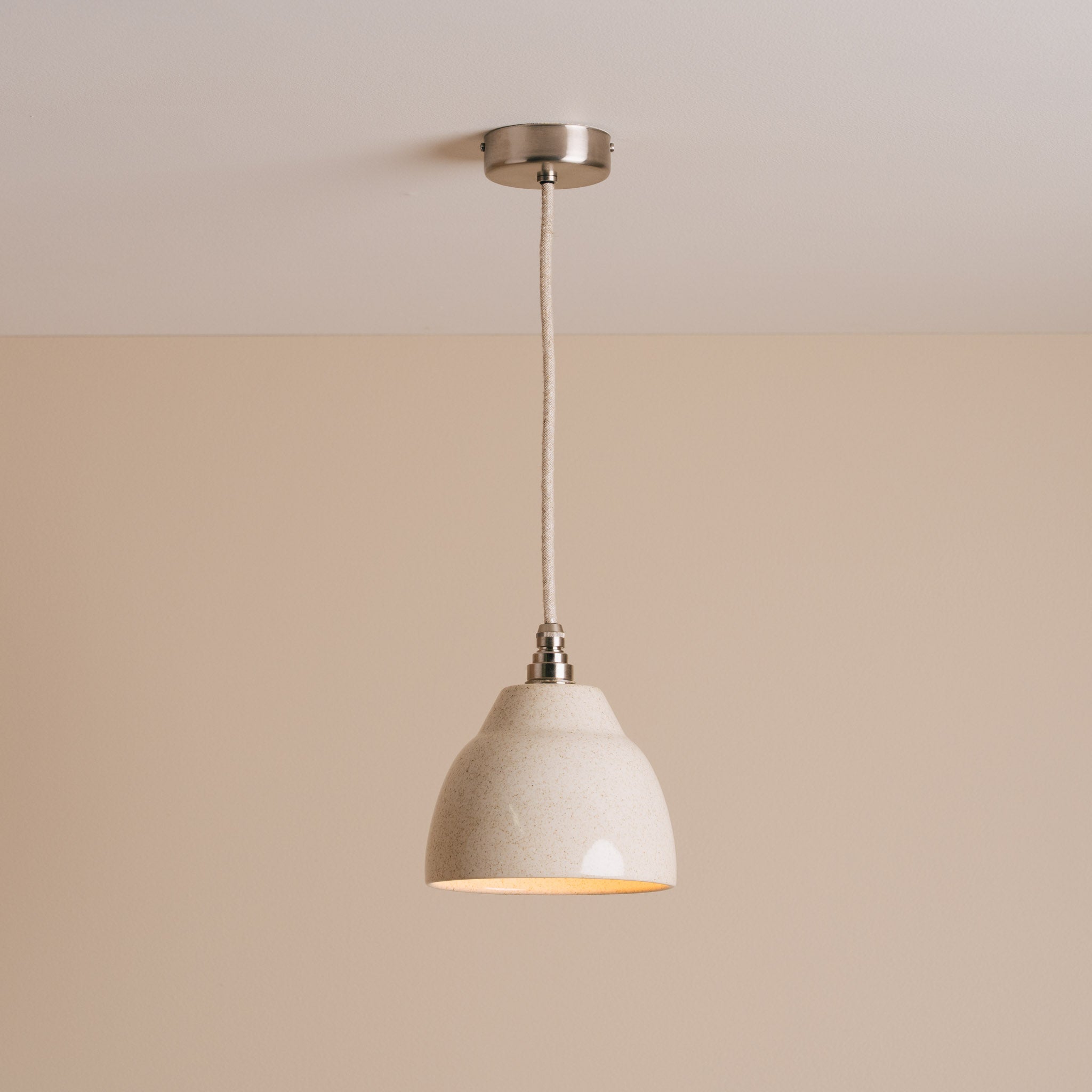Small Speckled Cream Gloss Element Pendant Light in Ceramic and Brass/Nickel