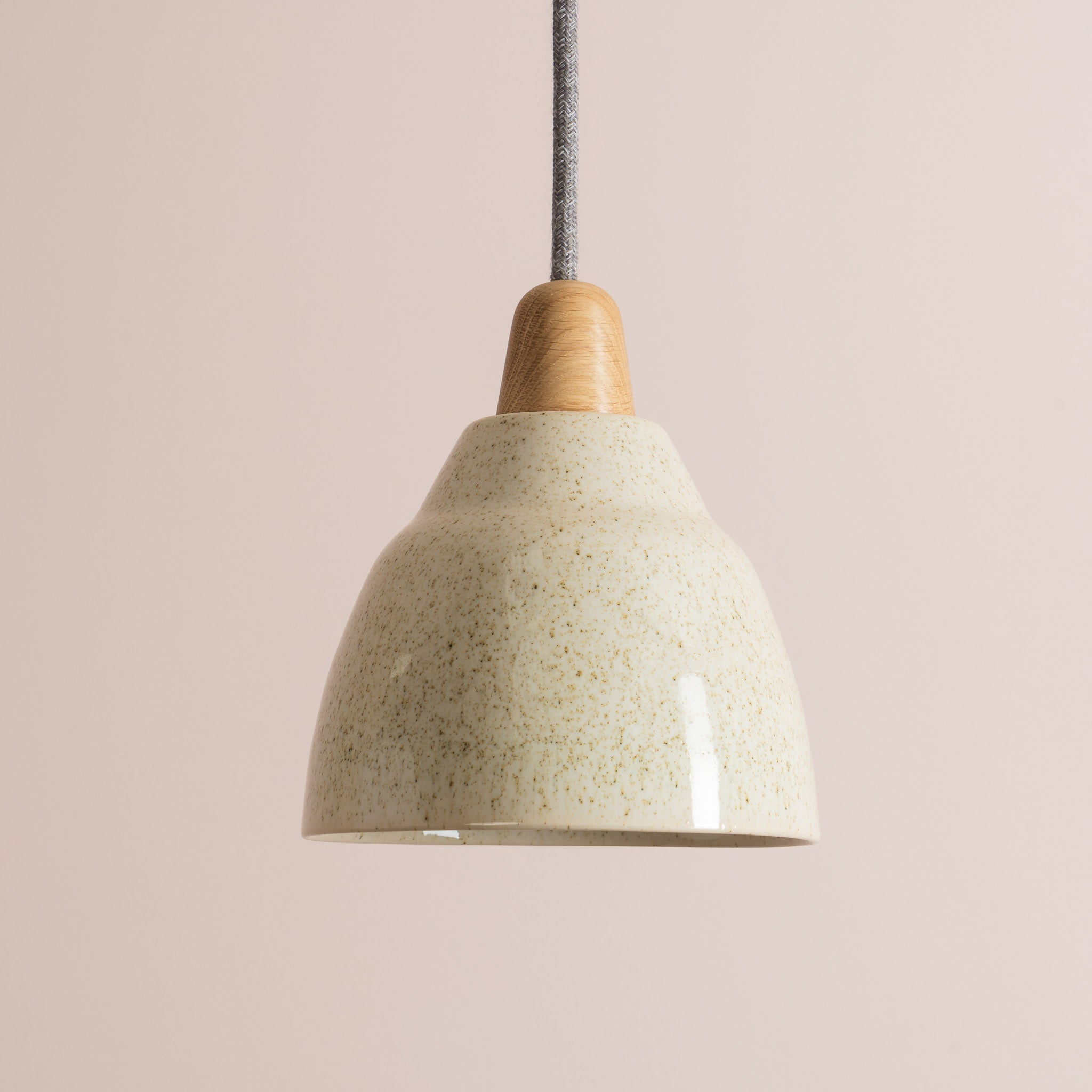 Small Element Pendant Light in Ceramic and Oak [OUTLET]
