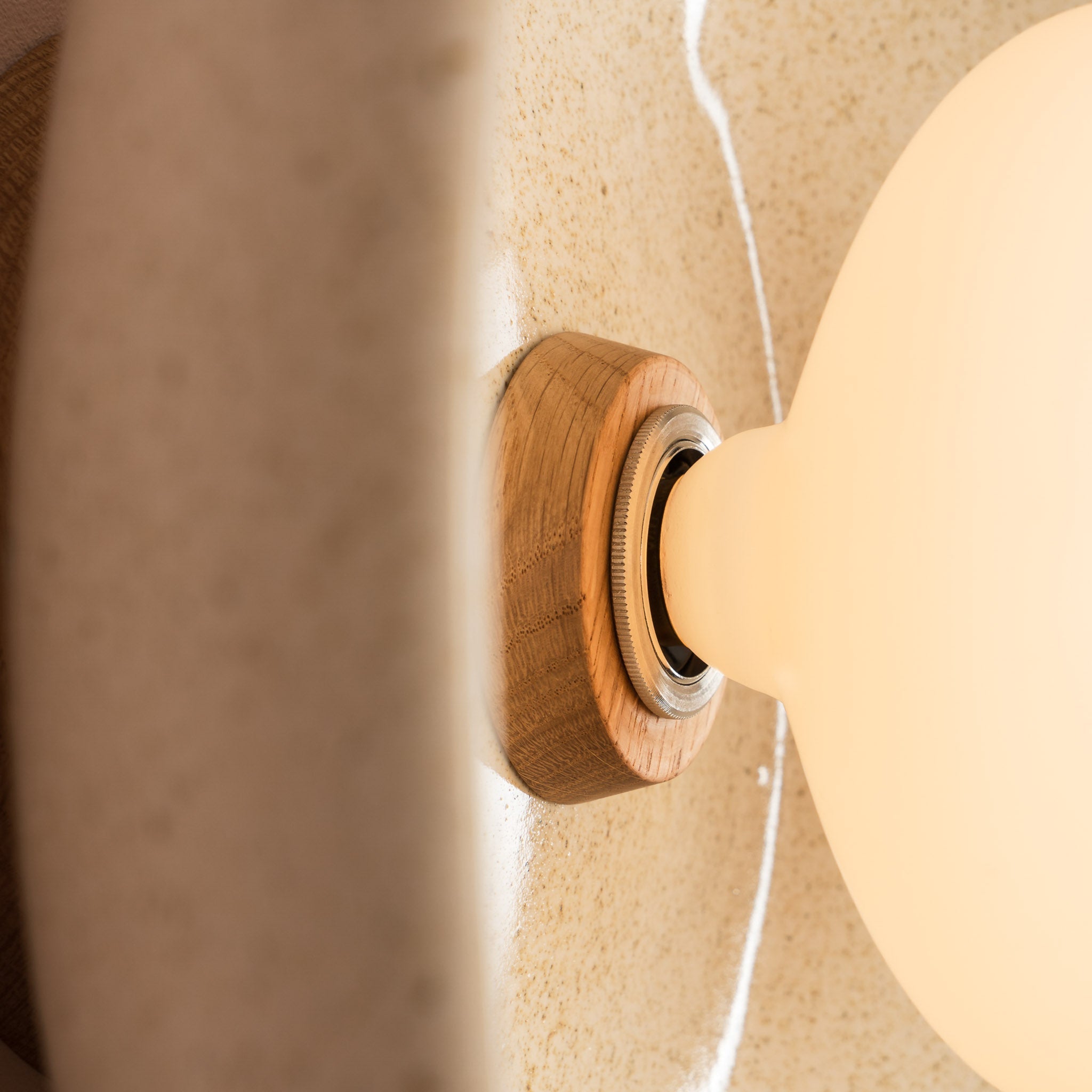 Speckled Cream Gloss XL Dawn Wall Light Sconce in Ceramic and Oak