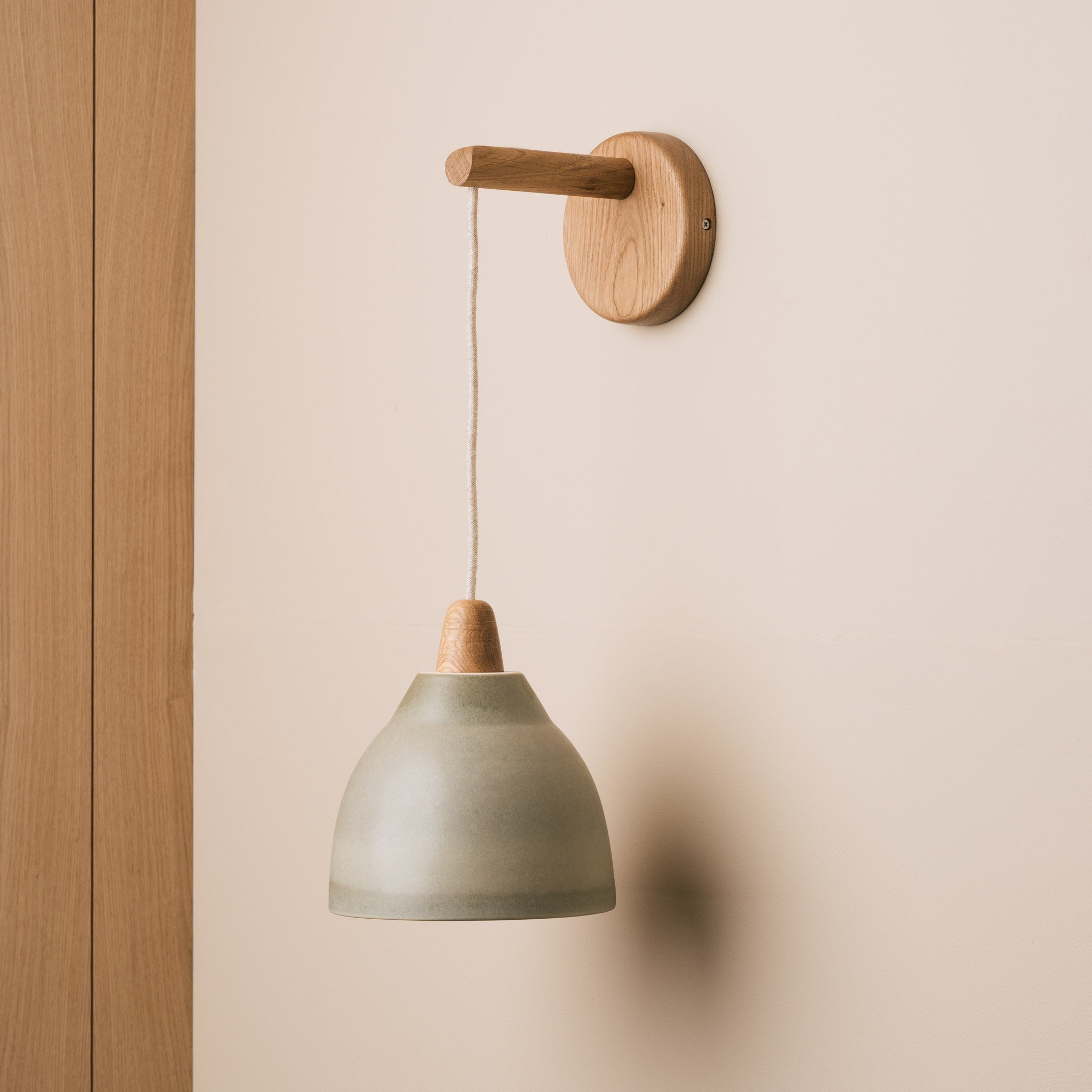 Green Element Hanging Wall Light in Ceramic and Oak