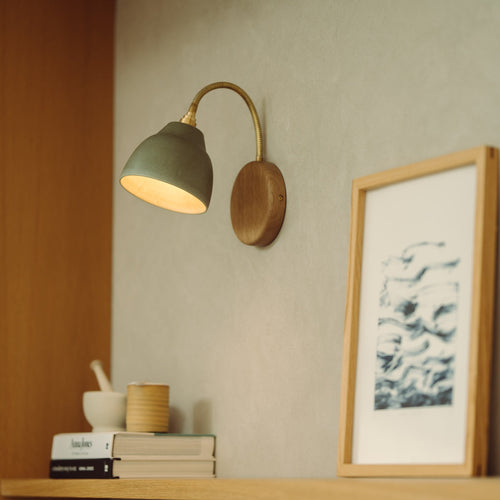 Green Flex Wall Light in Brass/Nickel, Ceramic and Oak - Small Element