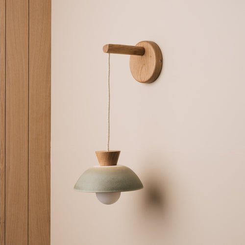 Small Dawn Hanging Wall Light in Ceramic and Oak - Green