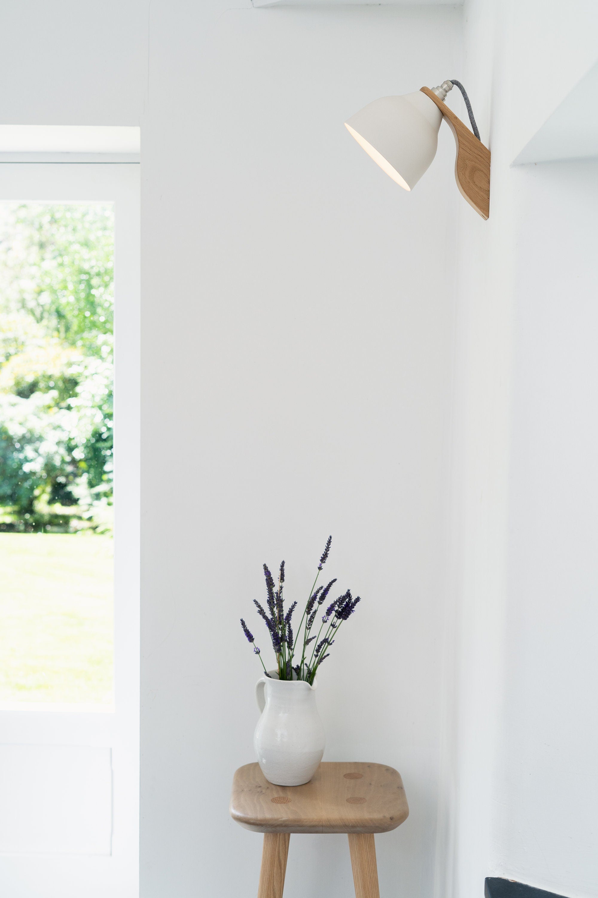 White Element Wall Light in Ceramic and Oak by StudioHaran