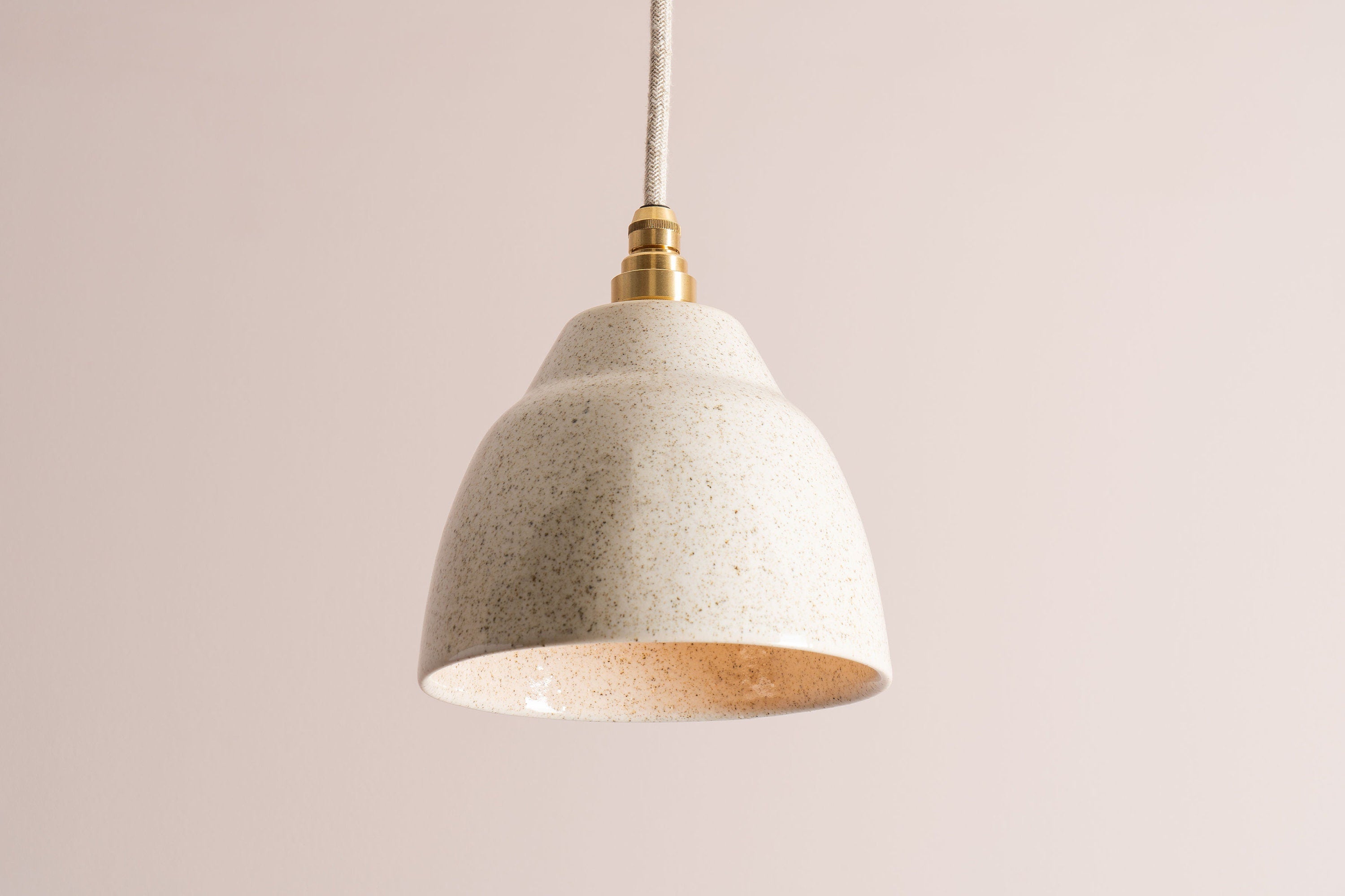 Small Speckled Cream Gloss Element Pendant Light in Ceramic and Brass/Nickel