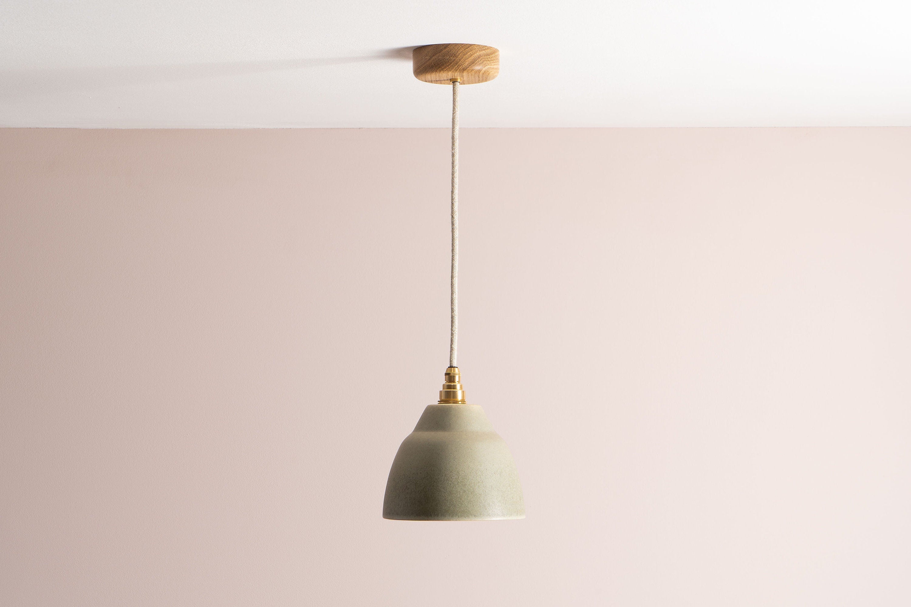 Small Green Element Pendant Light in Ceramic and Brass/Nickel by StudioHaran