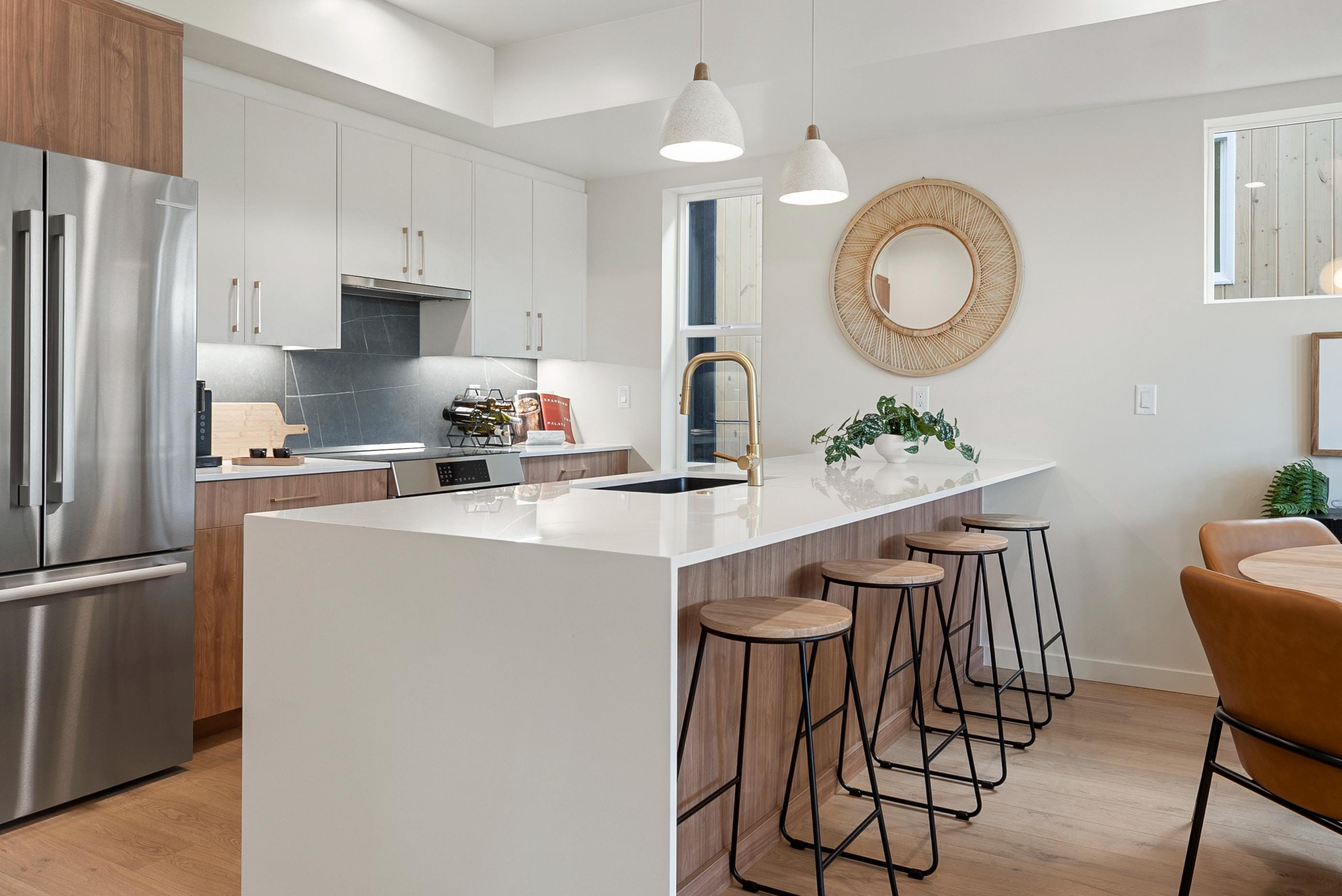 Speckled Cream Matt Element Pendant Light in Ceramic and Oak by StudioHaran