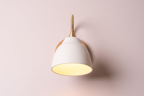 White Flex Wall Light in Brass, Ceramic and Oak - Small Element by StudioHaran
