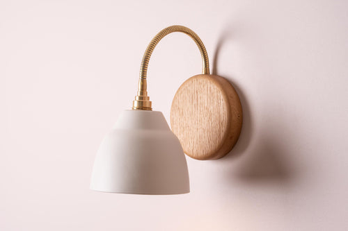White Flex Wall Light in Brass, Ceramic and Oak - Small Element by StudioHaran