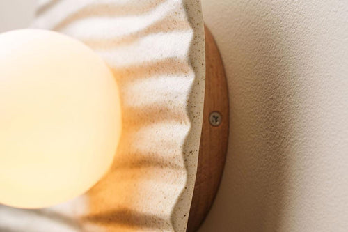 Speckled Cream Matt Towan Wall Light in Ceramic and Oak by StudioHaran