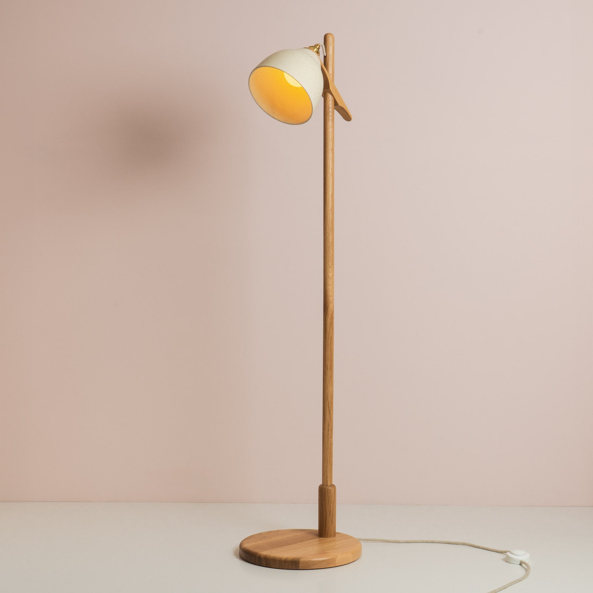 Speckled Cream Matt Element Floor Lamp in Solid Oak Wood and Ceramic