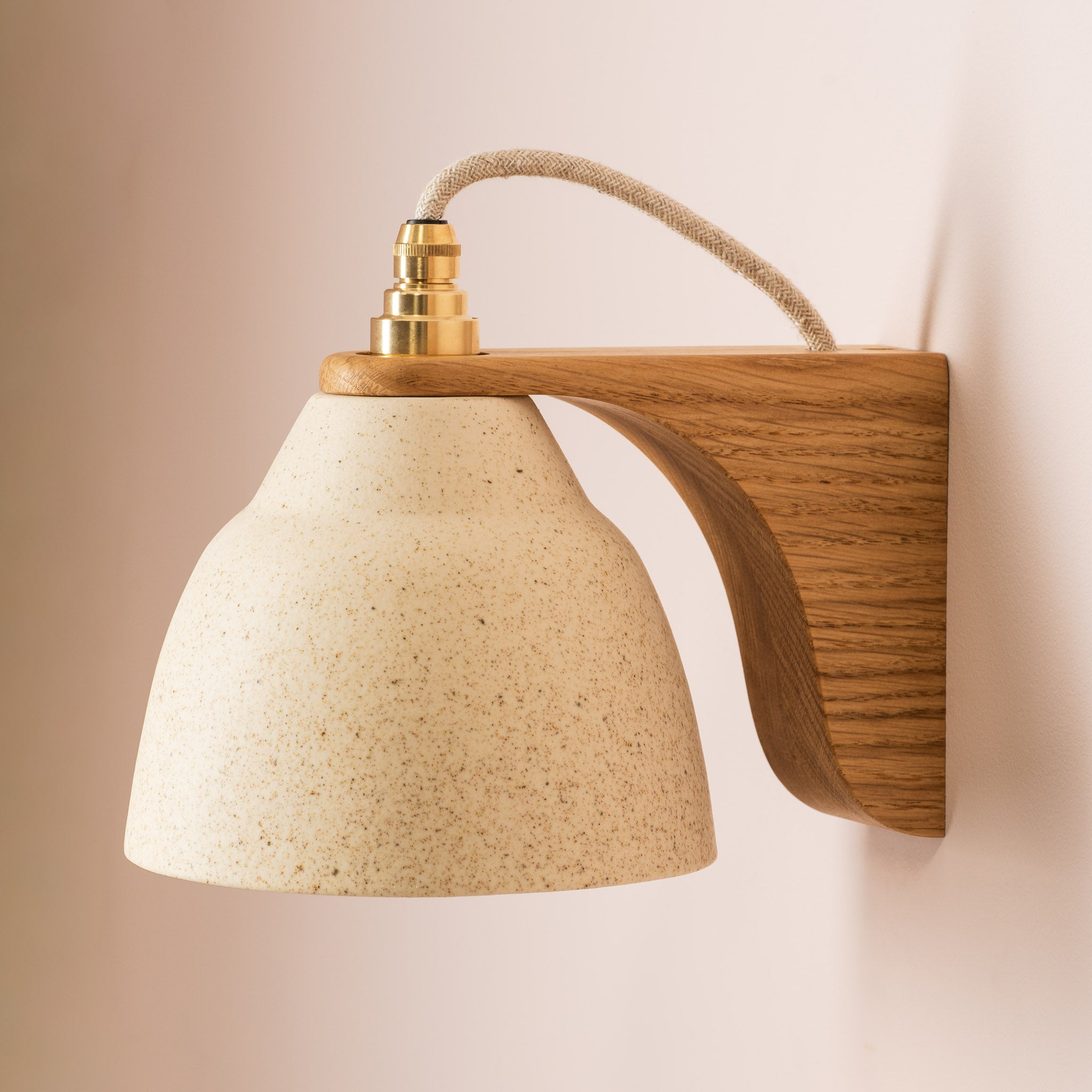 Speckled Cream Matt Right-Angle Element Wall Light in Ceramic and Oak