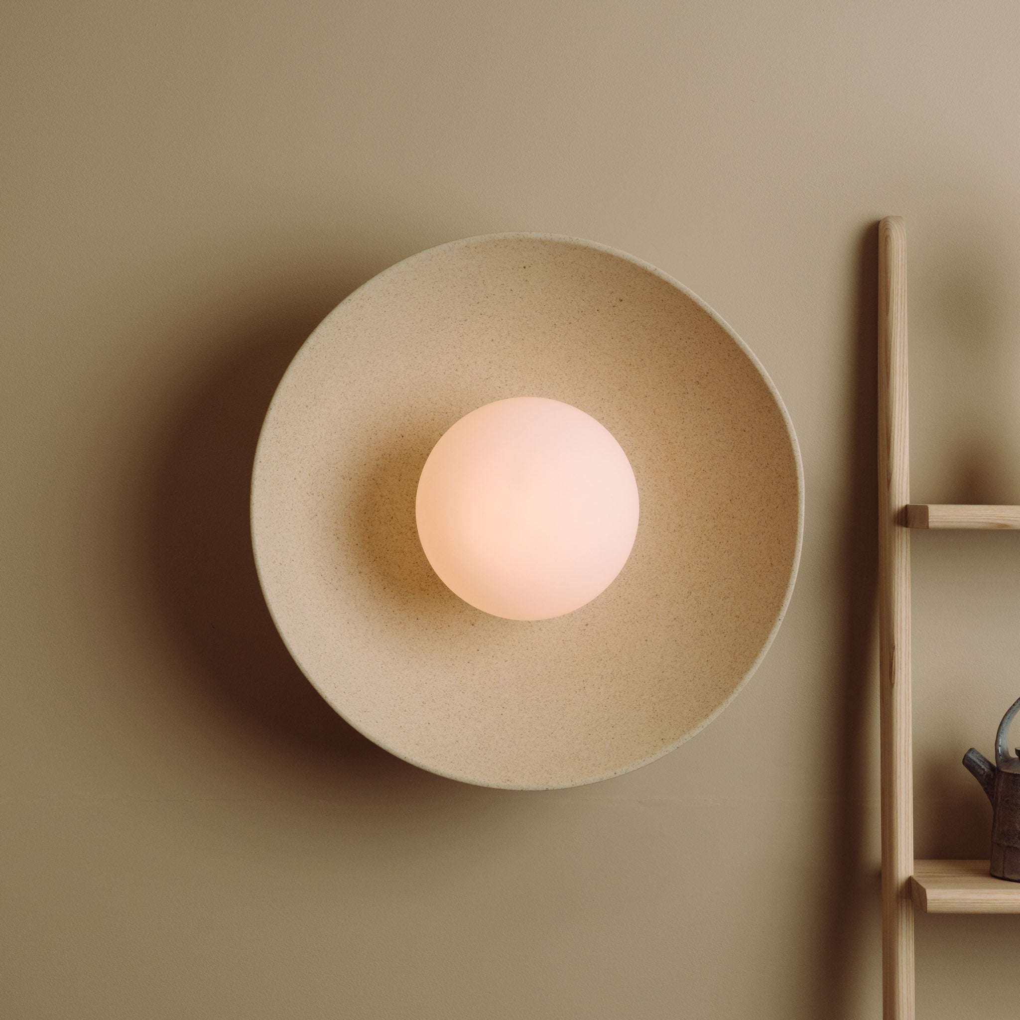 Speckled Cream Matt XL Dawn Wall Light Sconce in Ceramic and Oak