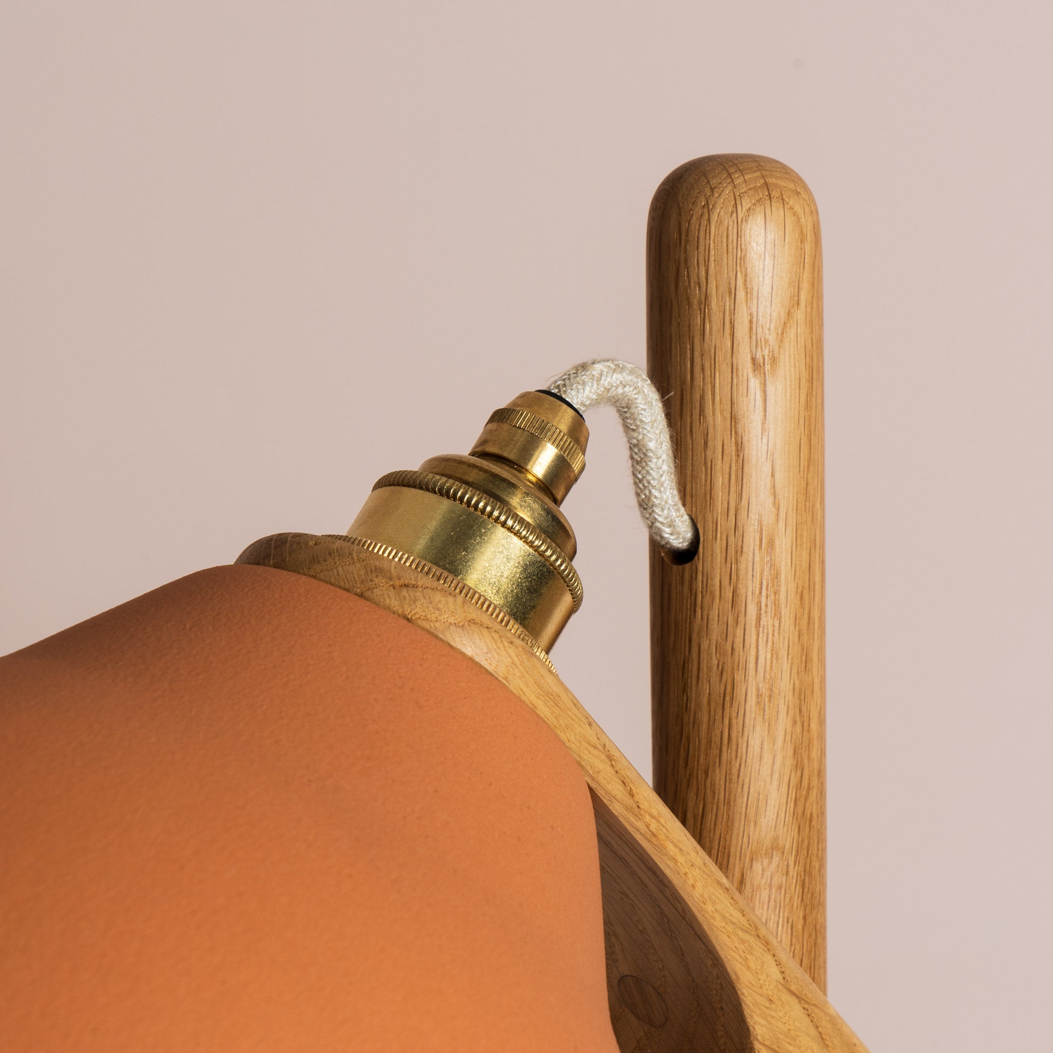 Terracotta Element Floor Lamp in Solid Oak Wood and Ceramic