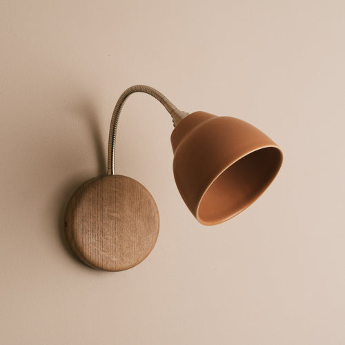 Terracotta Flex Wall Light in Brass/Nickel, Ceramic and Oak - Small Element