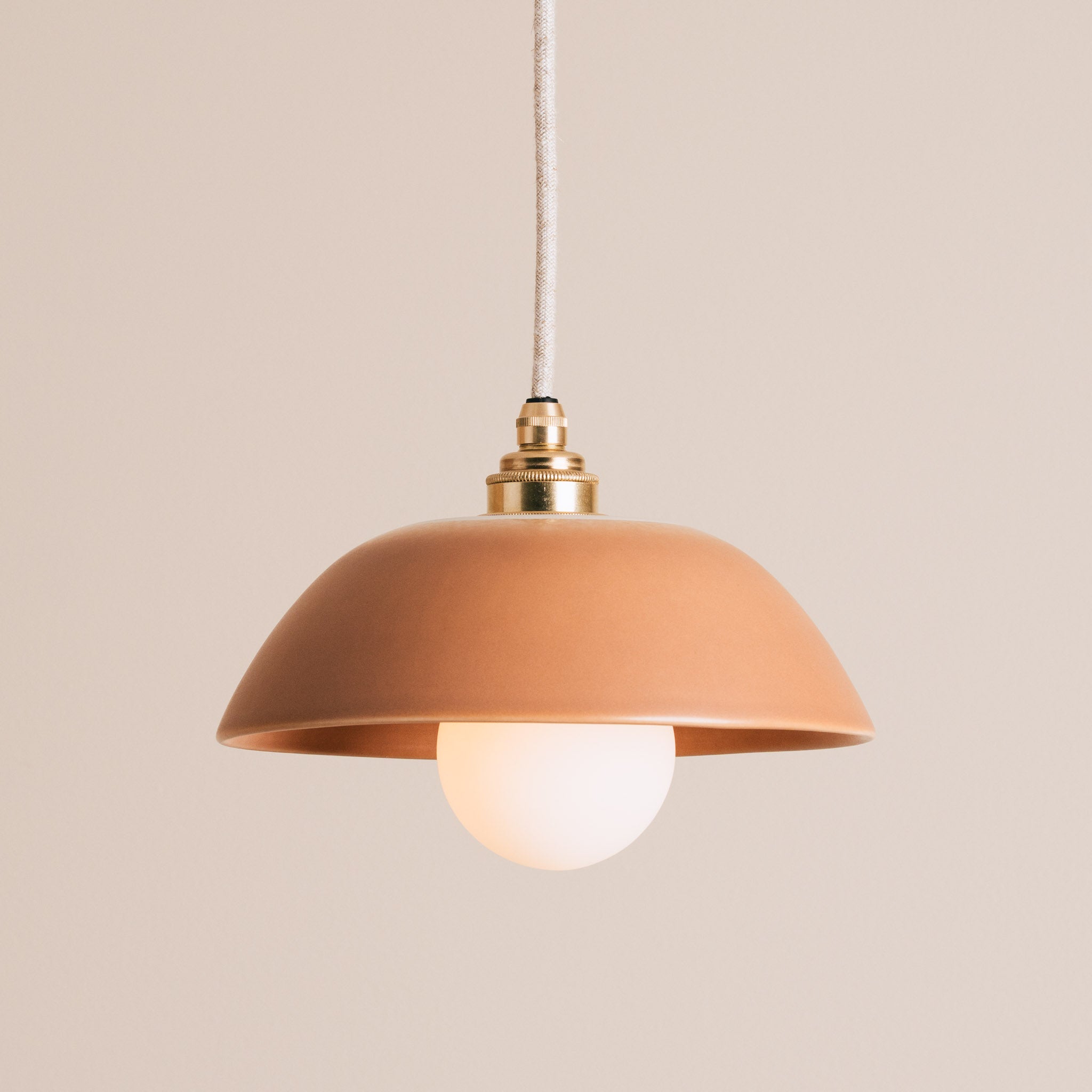 Small Dusk Pendant Light in Ceramic and Brass/Nickel [OUTLET]
