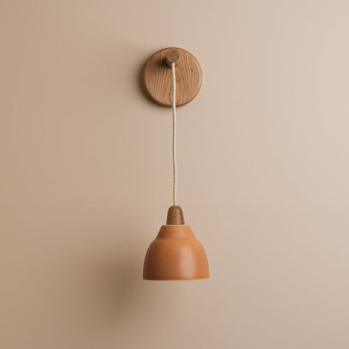 Small Element Hanging Wall Light in Ceramic and Oak - Terracotta