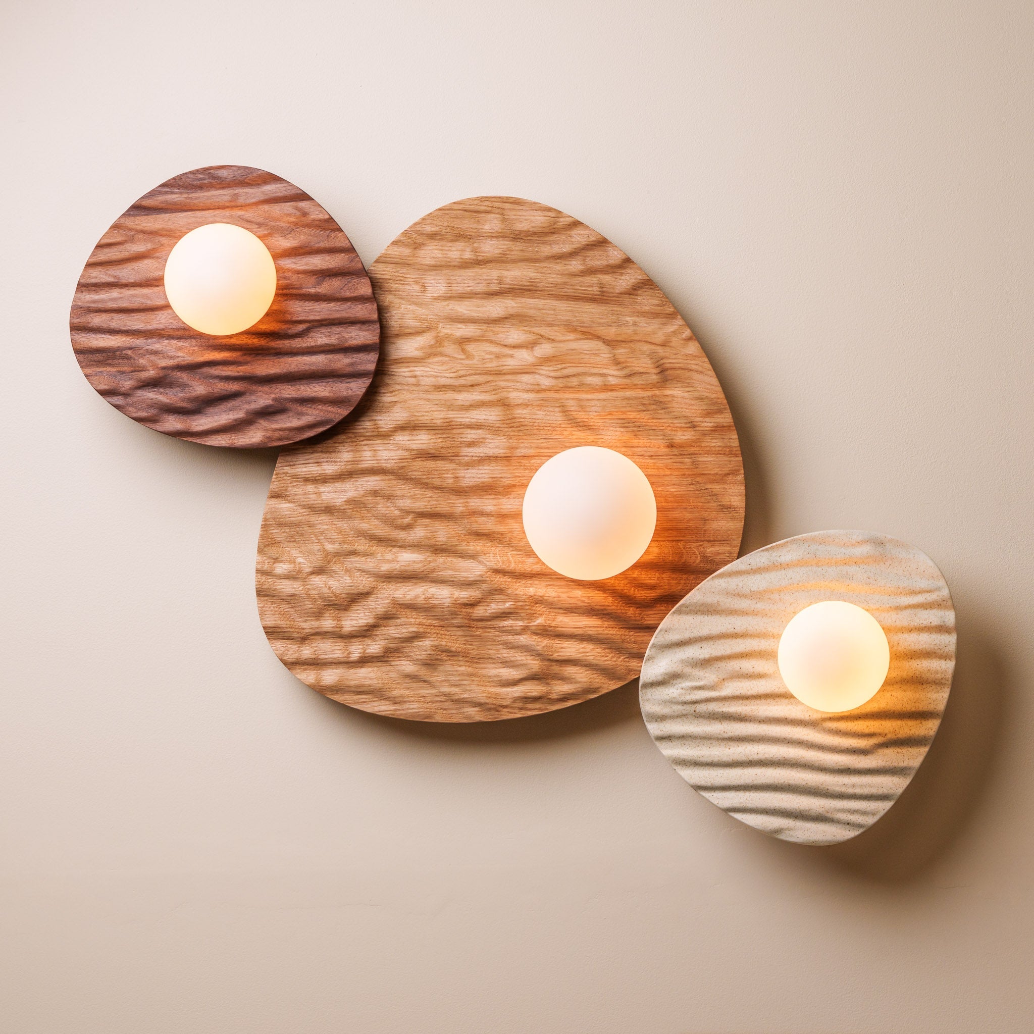 Speckled Cream Matt Towan Wall Light in Ceramic and Oak