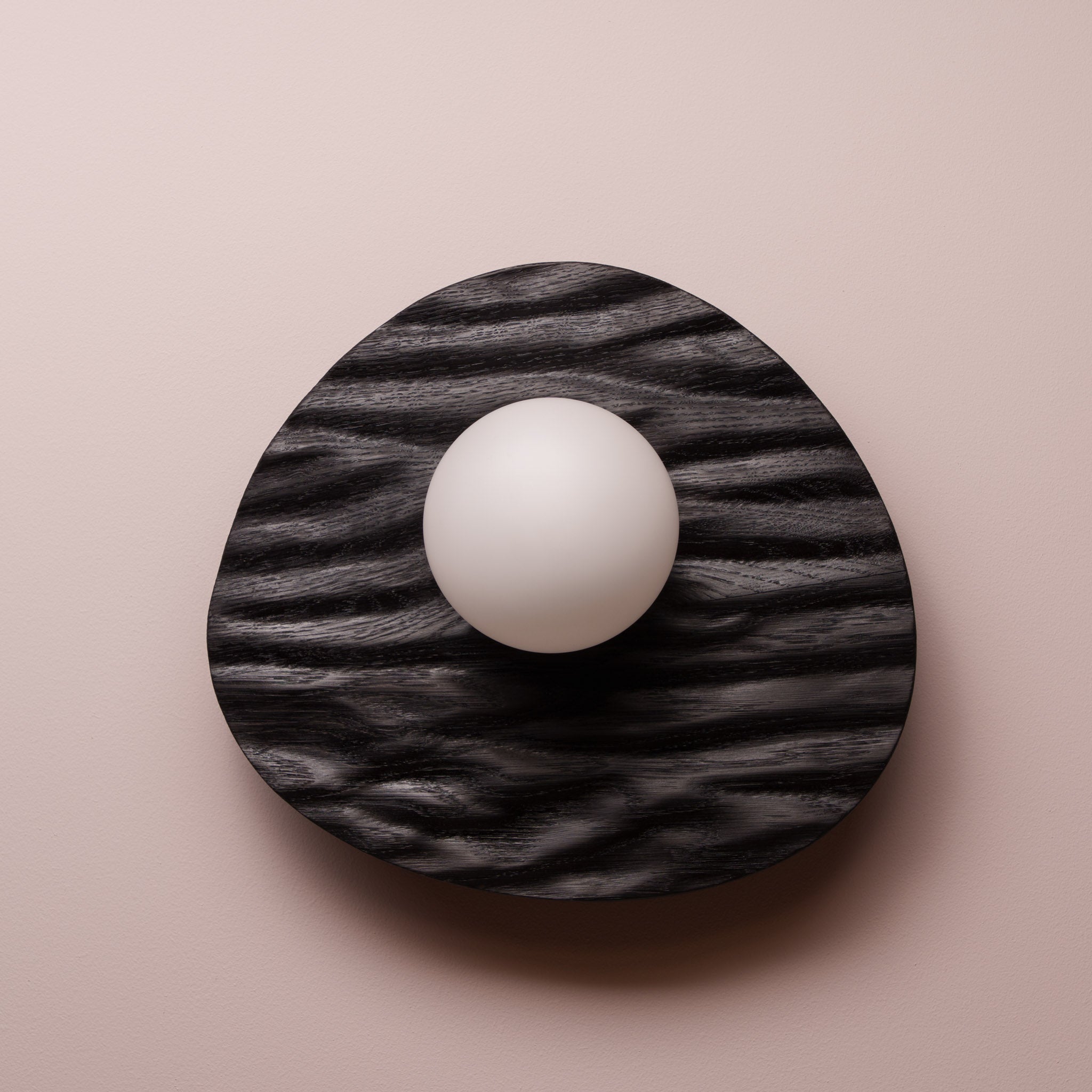 Towan Wall Light in Solid Oak/Walnut