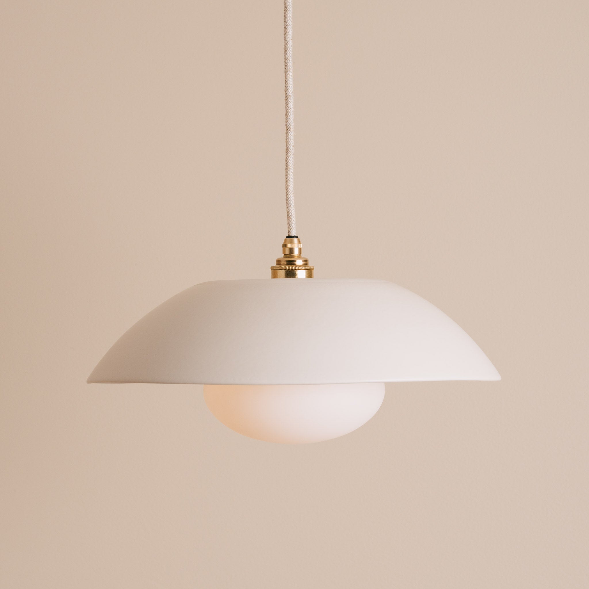 White Dusk Ceramic Lamp Shade and Pendant Set