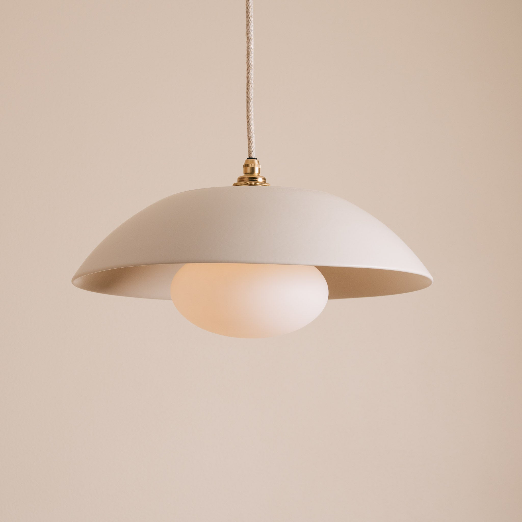 White Dusk Ceramic Lamp Shade and Pendant Set