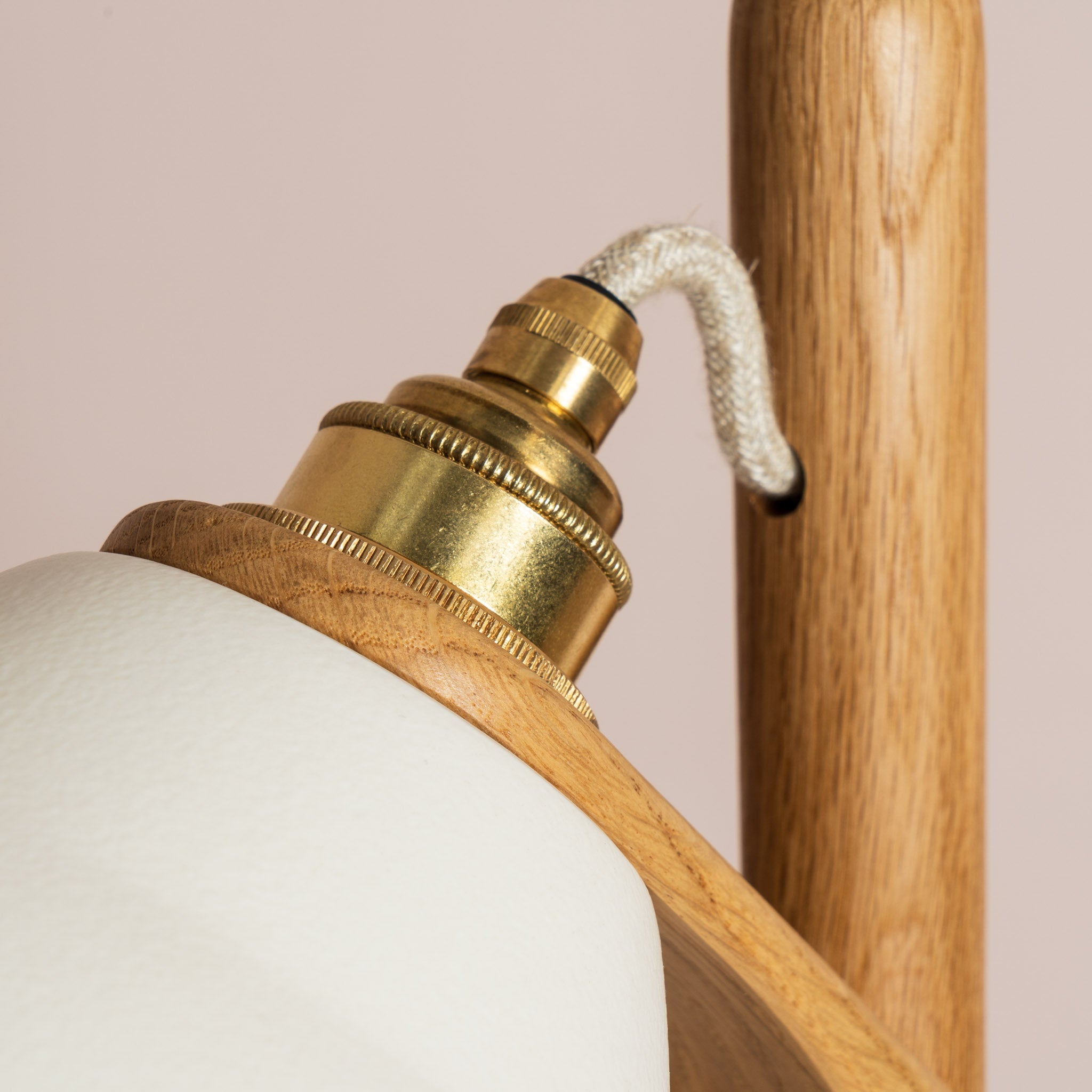 White Element Floor Lamp in Solid Oak Wood and Ceramic