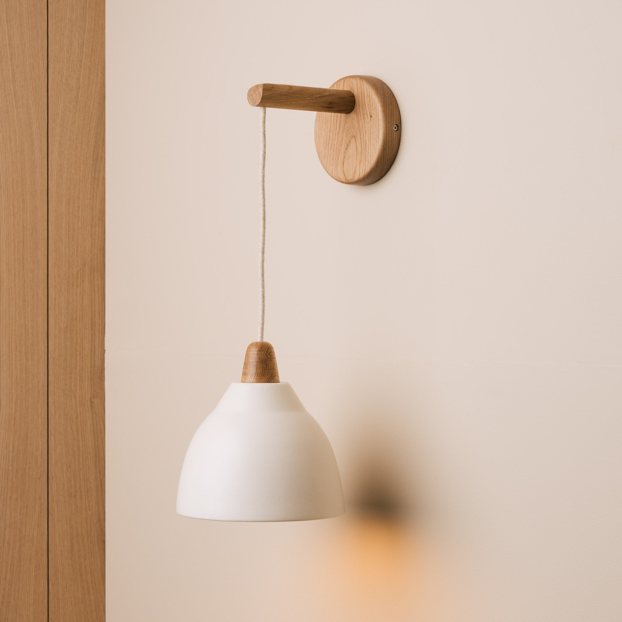 White Element Hanging Wall Light in Ceramic and Oak