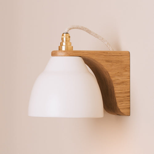 White Right-Angle Element Wall Light in Ceramic and Oak