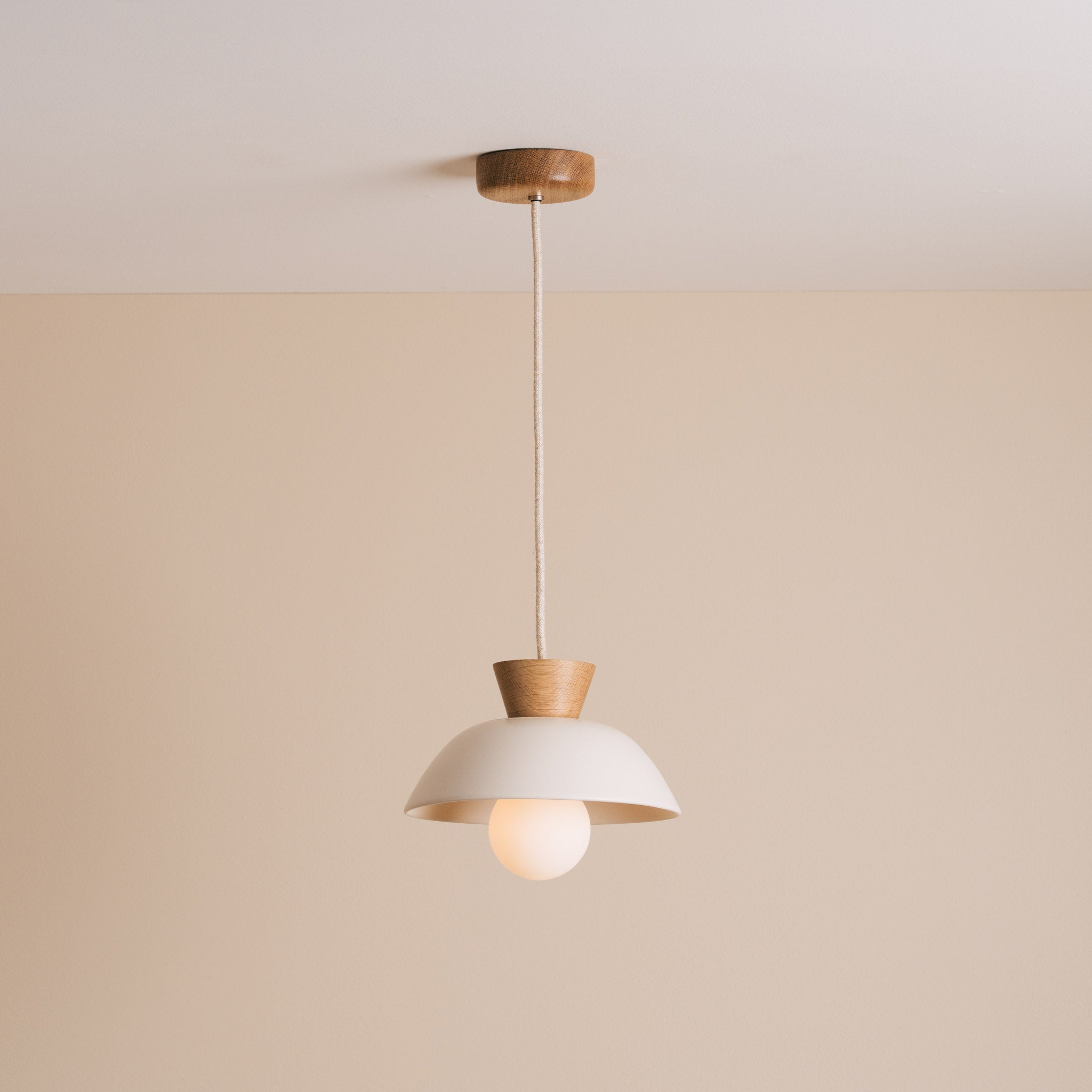 White Small Dawn Pendant Light in Ceramic and Oak