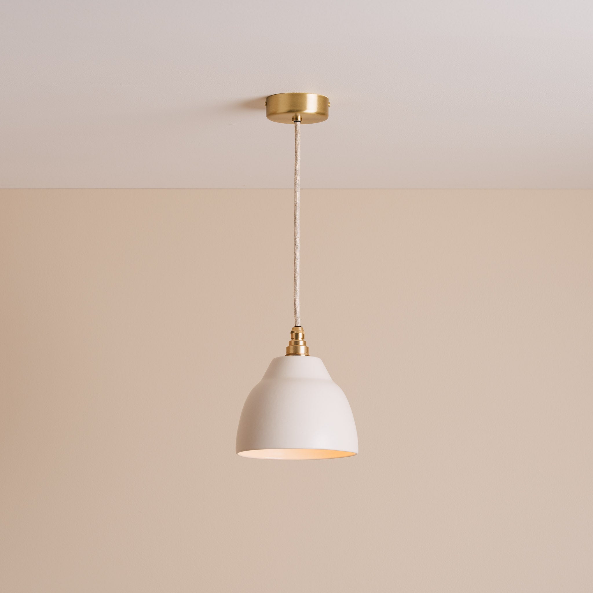Small White Element Pendant Light in Ceramic and Brass/Nickel