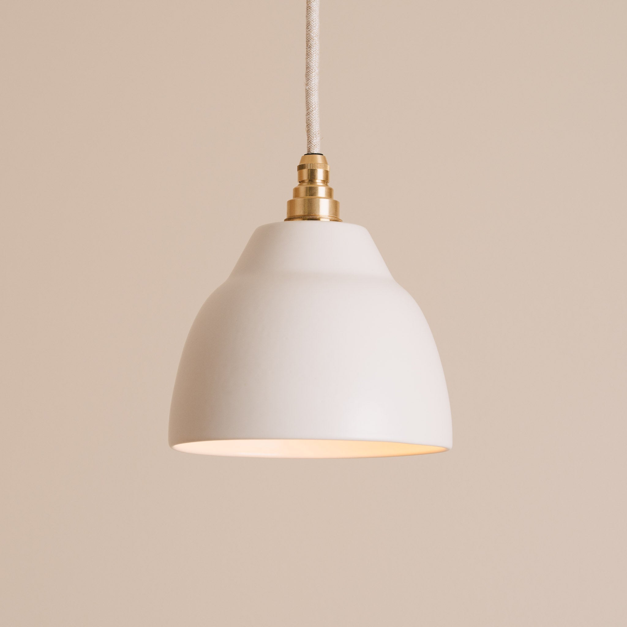 Small White Element Pendant Light in Ceramic and Brass/Nickel