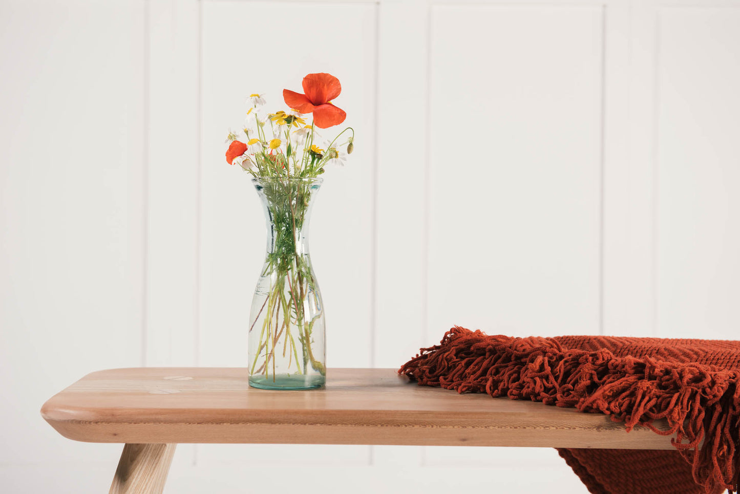 Lace Bench